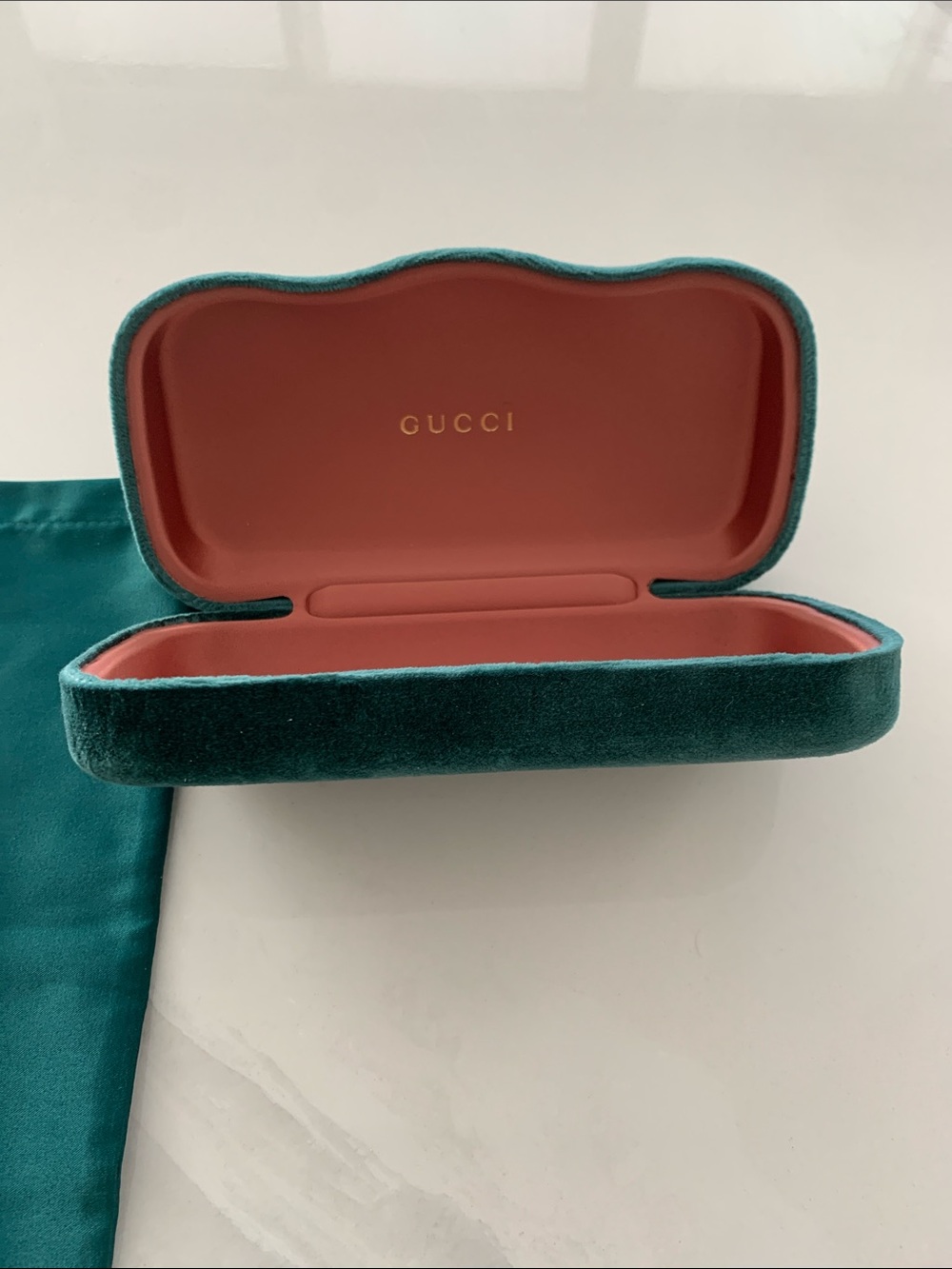 Gucci Glasses Case - Picture 4 of 8